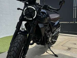 DUCATI SCRAMBLER NIGHTSHIFT