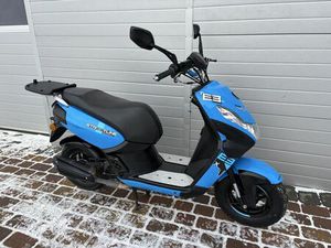 PEUGEOT KISBEE 50 STREETZONE 2023R KISBEE 50 4T STREETLINE SKUTER BENICE