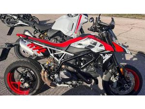 VENDO DUCATI HYPERMOTARD 950 RVE (2022 - 25) USATA A ANCONA (CODICE 9912758) - MOTO.IT