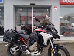 DUCATI MULTISTRADA V4 RALLY, 1. MAJITEL, ČR, ZÁRUKA, VÝBAVA