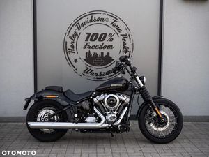 HARLEY-DAVIDSON SOFTAIL STREET BOB