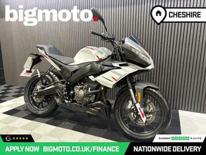 APRILIA TUONO 125 FINANCE SPECIALISTS APPLY NOW LOW RATE FINANCE DELIVERY AVAILABLE 124 CC