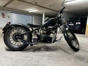 CUSTOM MOTORRAD STARRAHMEN CLEVELAND HEIST CHOPPER