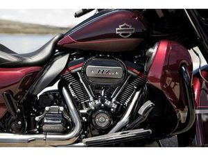 FLHXSE STREET GLIDE ABS CVO 117