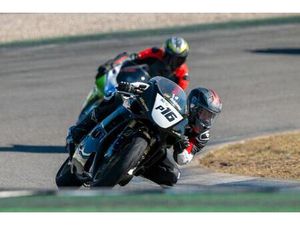 YAMAHA FZR 600 3HE RENNSTRECKE