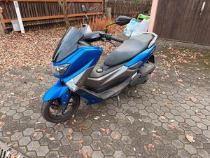 YAMAHA NMAX 125 CCM ROLLER BLAU - TÜV NEU