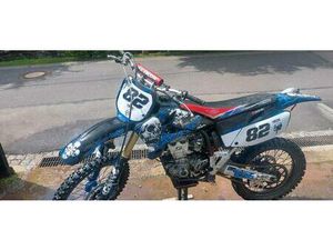 YAMAHA YZ 450F UND MOTORRAD ANHÄNGER PREIS SEPARAT
