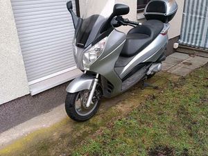 MOTORROLLER HONDA. S-WING