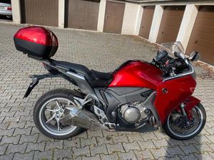 HONDA VFR 1200 F