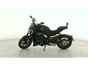 DUCATI DIAVEL V4 THRILLING BLACK MY23
