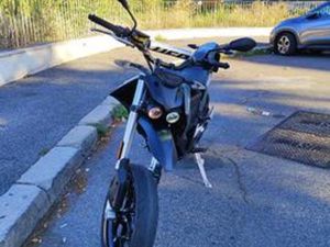 ZERO FXS 11KW SI GUIDA CON LA PATENTE B