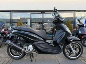 PIAGGIO BEVERLY 350 POLICE — MOTOREN | PIAGGIO — MARKTPLAATS