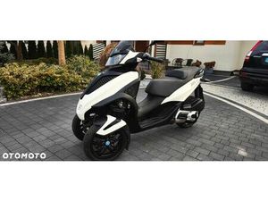 PIAGGIO MP-3