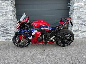 HONDA CBR 1000RR SP FIREBLADE