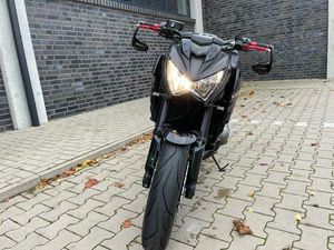 KAWASAKI Z800 PERFORMANCE