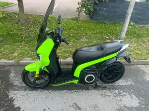 SILENCE S01 CONNECTED E-ROLLER 125ER AKKU DEFEKT FÜR BASTLER