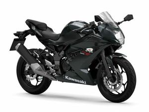 KAWASAKI NINJA 125 BLACK MODELL 2026