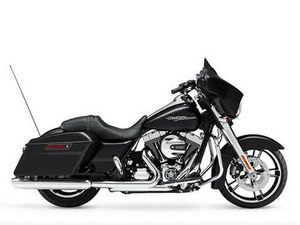 2016 HARLEY-DAVIDSON STREET GLIDE®