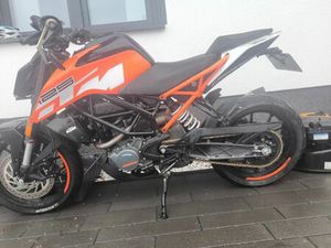KTM DUKE 125