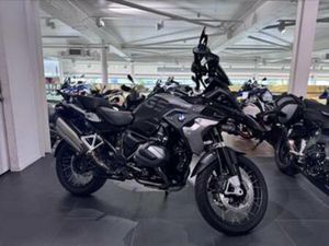 BMW R 1250 GS R 1250 GS TRIPLE BLACK BMW R 1250 GS TRIPLE BL — MOTOREN | BMW — MARKTPLAATS