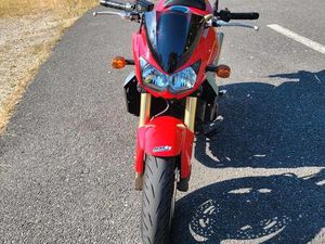 KAWASAKI Z1000