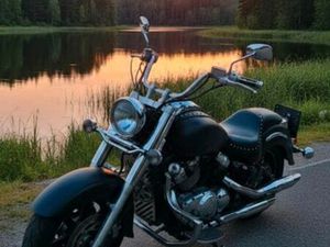 YAMAHA XVZ 1300 ROYAL STAR