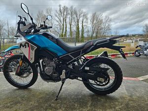 CF MOTO 450MT DE 2025 PERMIS A2