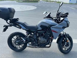 TRACER 700 GRIS NARDO EN FULL PAS A2