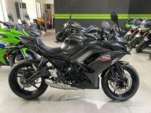KAWASAKI NINJA 650