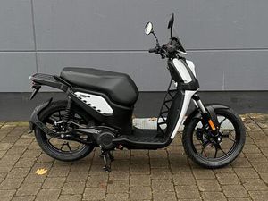 FANTIC ISSIMO CITY L1! ELEKTROROLLER!