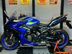 SUZUKI GSX-S1000GT+ SPORTS TOURER PETROL MANUAL EURO 5 (152 PS) 999 CC