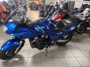 KAWASAKI ZR-7 S 2002 750 CM3 | MOTO ROUTIÈRE | 71 375 KM | BLEU | 09100 PAMIERS