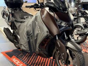 YAMAHA XMAX 125 TECH MAX 2024 125 CM3 | SCOOTER | 8 283 KM | MARRON | 69570 DARDILLY