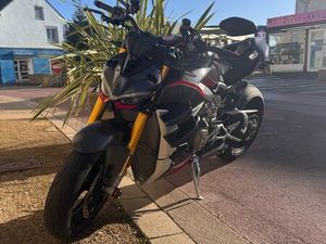 DUCATI STREETFIGHTER V4S