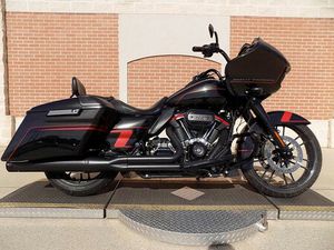 2018 CVO® ROAD GLIDE®