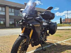 YAMAHA TRACER 9 GT NERO