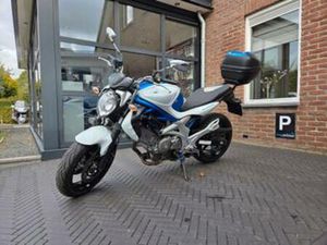 SUZUKI SFV 650 GLADIUS ABS (BJ 2010) — MOTOREN | SUZUKI — MARKTPLAATS