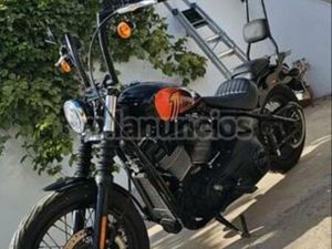 HARLEY DAVIDSON - STREET BOB