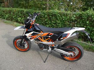 KTM 690 SMC-R
