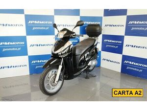 HONDA SH 300 ABS - 11