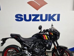 SUZUKI GSX-8S 2025 800 CM3 | MOTO ROADSTER | 669 KM | NOIR | 72100 LE MANS