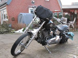 HARLEY-DAVIDSON SOFTAIL CUSTOM FXSTC