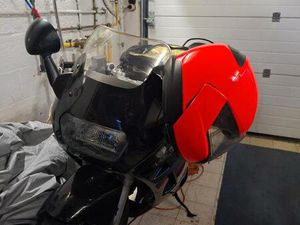 ② SUZUKI GSX F 600