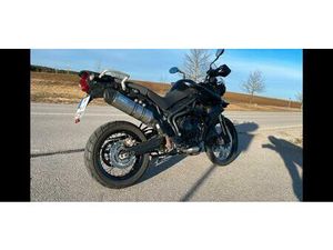 TRIUMPH TIGER 800 XC