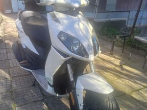 APRILIA SPORTCITY ONE →