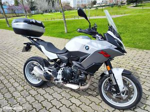 BMW F 900 XR