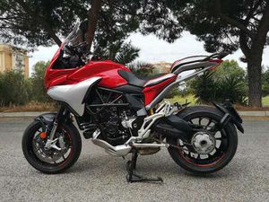 MV AGUSTA TURISMO VELOCE 800 ROSSO