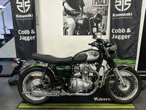 USED KAWASAKI W800 FOR SALE IN SHIPLEY
