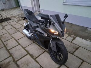 YAMAHA YZF-R 125