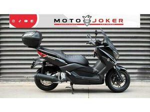 YAMAHA - XMAX 250